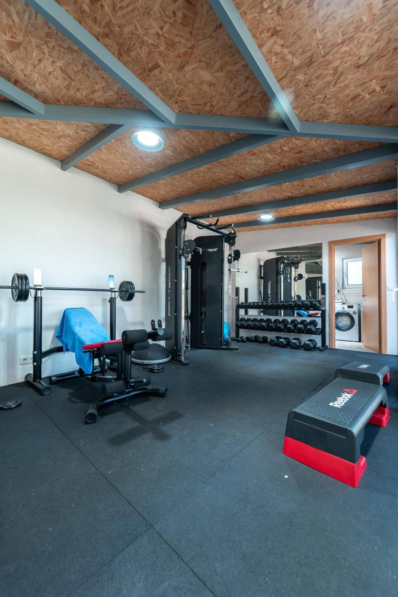 Villa Douro Prestige Urban Retreat With Shared S-Pool & Gym à OOporto Extérieur photo